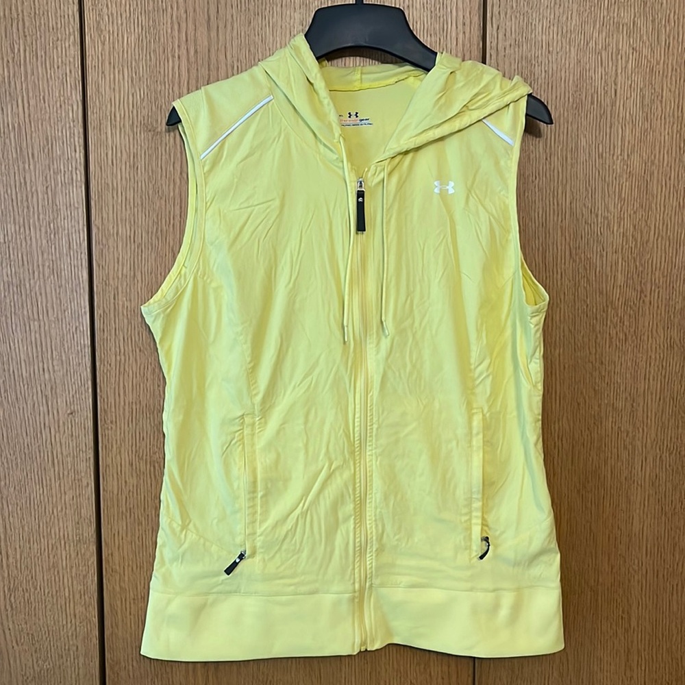 Under Armour Vest, Size XL